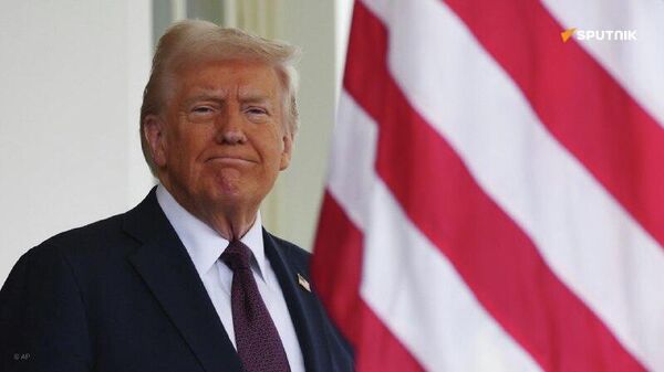 Les États-Unis possèdent des armes dont personne n'a connaissance, affirme Trump - Sputnik Afrique