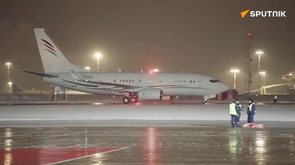 Le Président palestinien Mahmoud Abbas arrive à Moscou - Sputnik Afrique