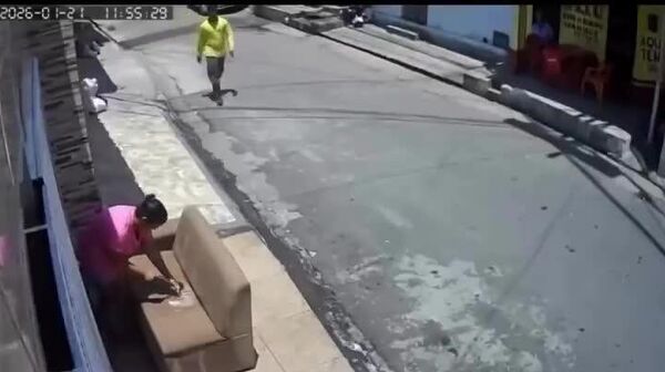 #viral | Brazilian Woman’s Cleaning Hack Goes Wrong - Sputnik Africa