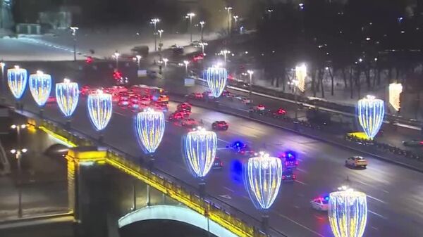 Le cortège de Witkoff arrive au Kremlin pour des discussions sur l'Ukraine - Sputnik Afrique