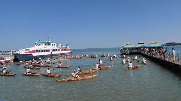 Une compétition de canoë-kayaks s'est déroulée sur le lac Tana à Bahir Dar, en Éthiopie - Sputnik Afrique