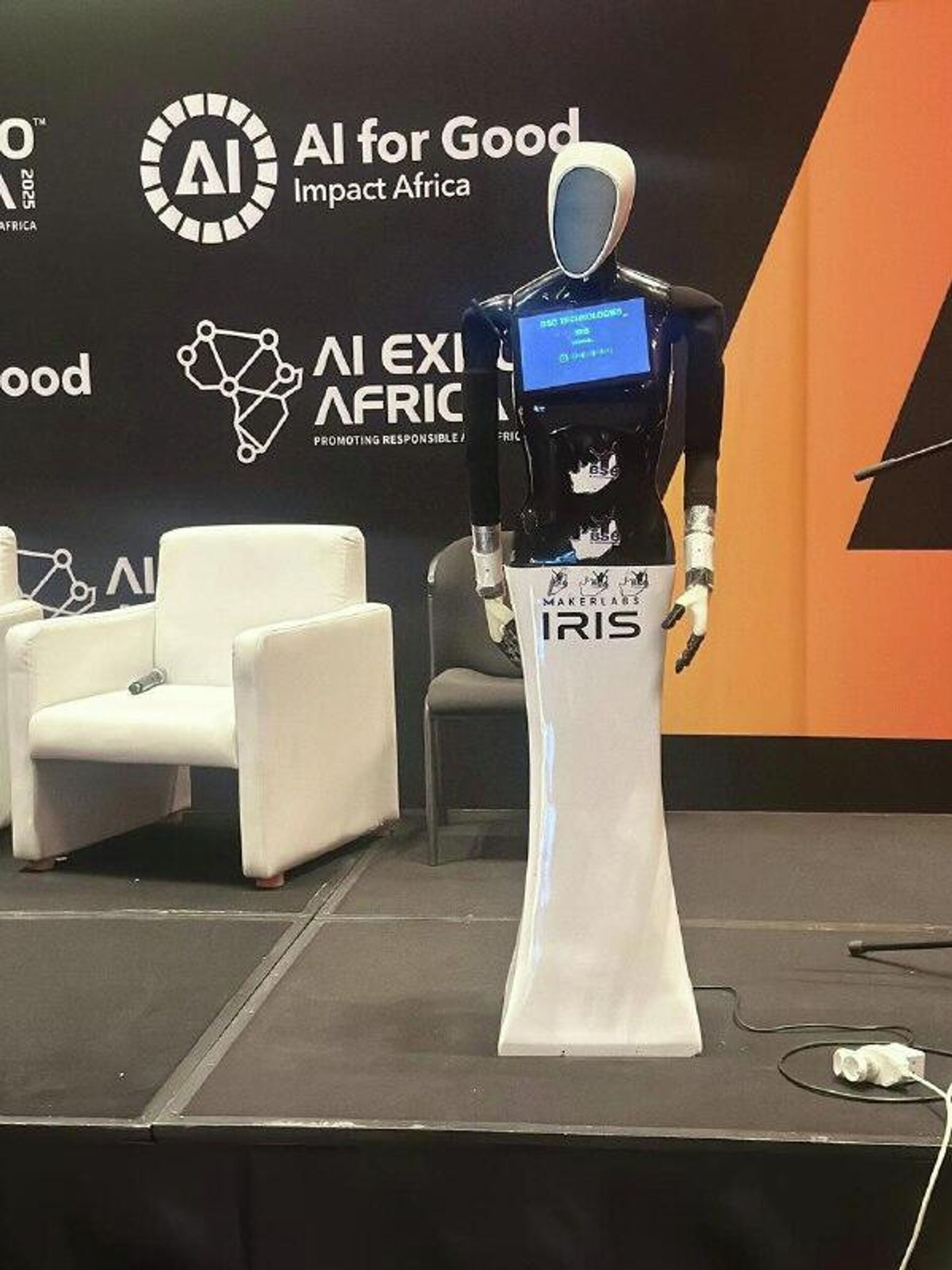 Africa Does Not Need to Rely on Foreign Technology to Compete, South African Innovator Says - Sputnik Africa, 1920, 23.01.2026