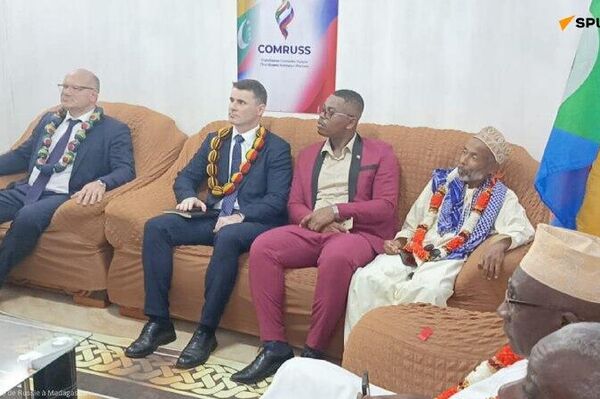 Inauguration d'une plateforme Comores-Russie à Moroni - Sputnik Afrique
