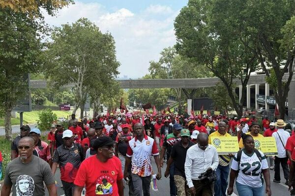 South Must Unite to Defend Sovereignty: SA’s Biggest Trade Union - Sputnik Africa