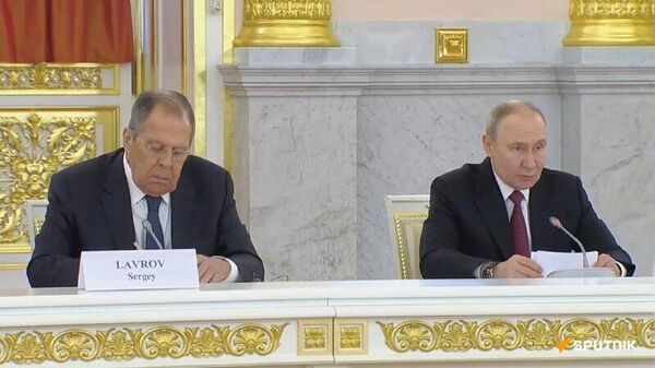 Russia thanks the UAE for hosting trilateral talks between Russia, the US, and Ukraine in Abu Dhabi: Putin - Sputnik Africa