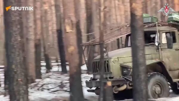 Russian Army 'Grad' MLRS Crews Destroy Enemy Strongholds With AFU Manpower Inside - Sputnik Africa