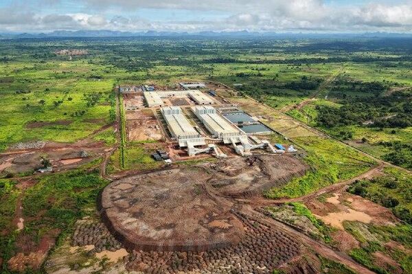 Mozambique Inaugurates Major Graphite Plant to Boosts Local Value Addition: President Mozambique Inaugurates Major Graphite Plant to Boosts Local Value Addition: President - Sputnik Africa