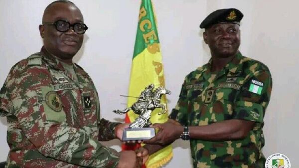 Les forces armées nigérianes se retirent du Bénin - Sputnik Afrique