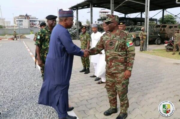 Les forces armées nigérianes se retirent du Bénin - Sputnik Afrique