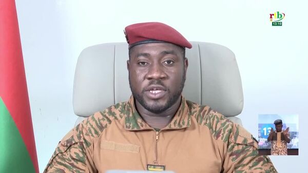 Le Burkina durcit sa lutte contre la corruption Le Burkina durcit sa lutte contre la corruption - Sputnik Afrique