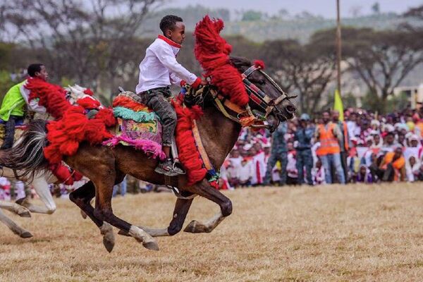 Le festival des cavaliers Agew fait vibrer le public en Éthiopie - Sputnik Afrique