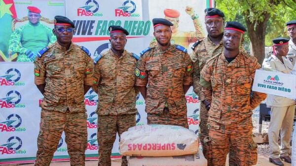 Au Burkina, l'initiative Faso Mêbo collecte plus de 396 - Sputnik Afrique