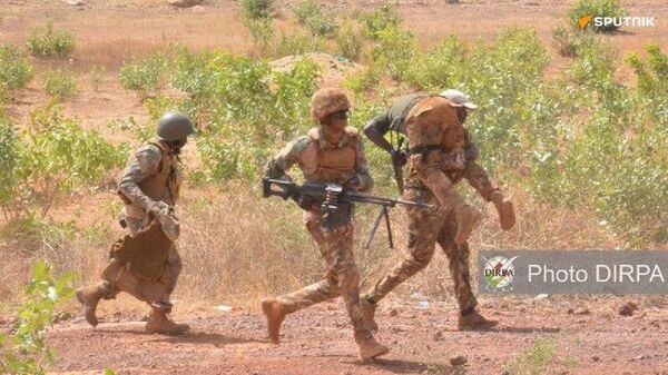 La France soutient directement des groupes terroristes de tous bords, devenus ses principaux alliés en Afrique – Service russe des renseignements extérieurs - Sputnik Afrique