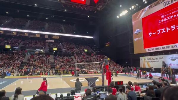 #viral | A True Japanese: National Team Athlete Yuji Nishida Apologizes to Girl He Accidentally Hit With Ball During Warm-Up - Sputnik Africa