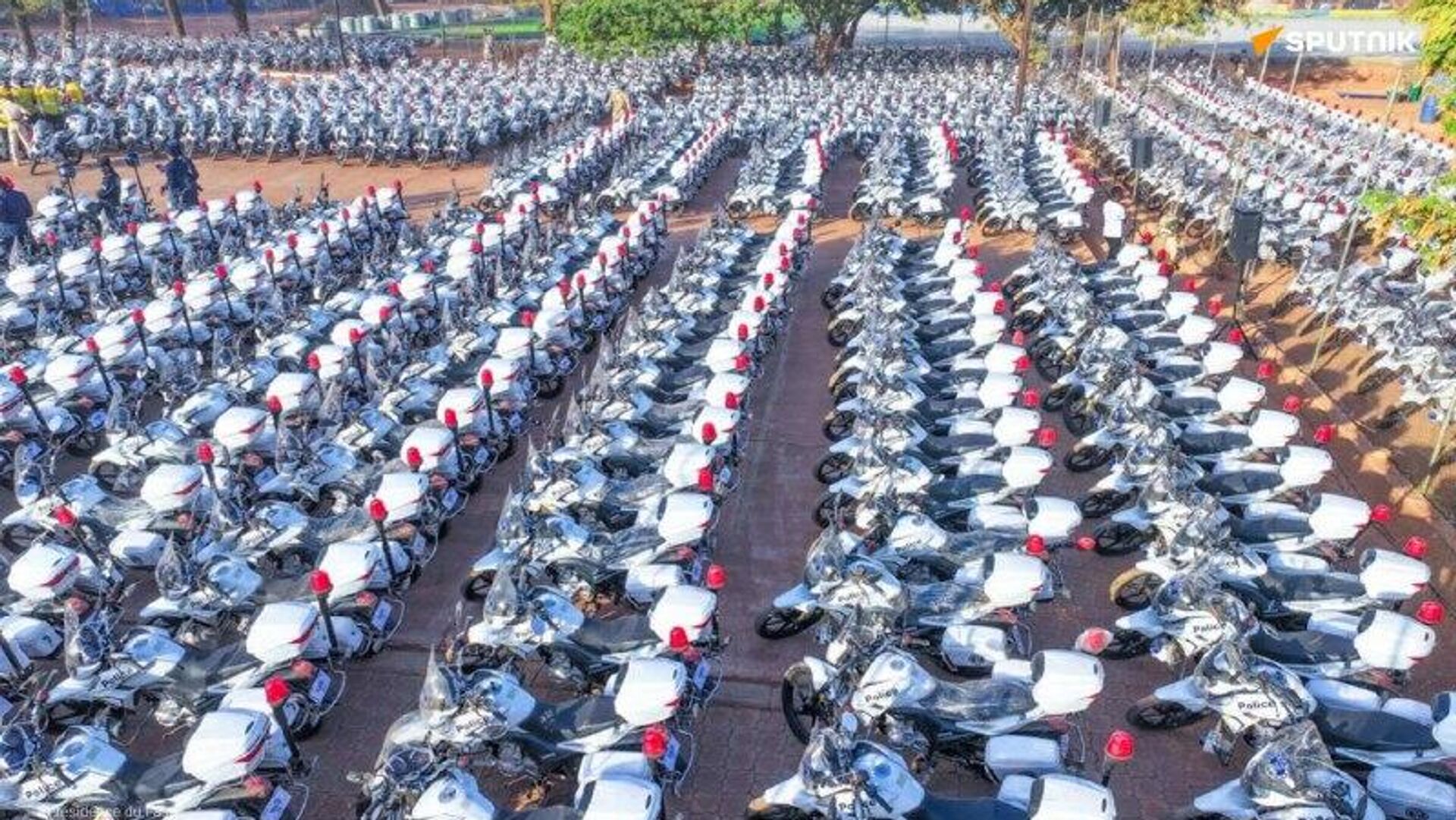 Ibrahim Traoré remet 2 Ibrahim Traoré remet 2 - Sputnik Afrique, 1920, 02.02.2026