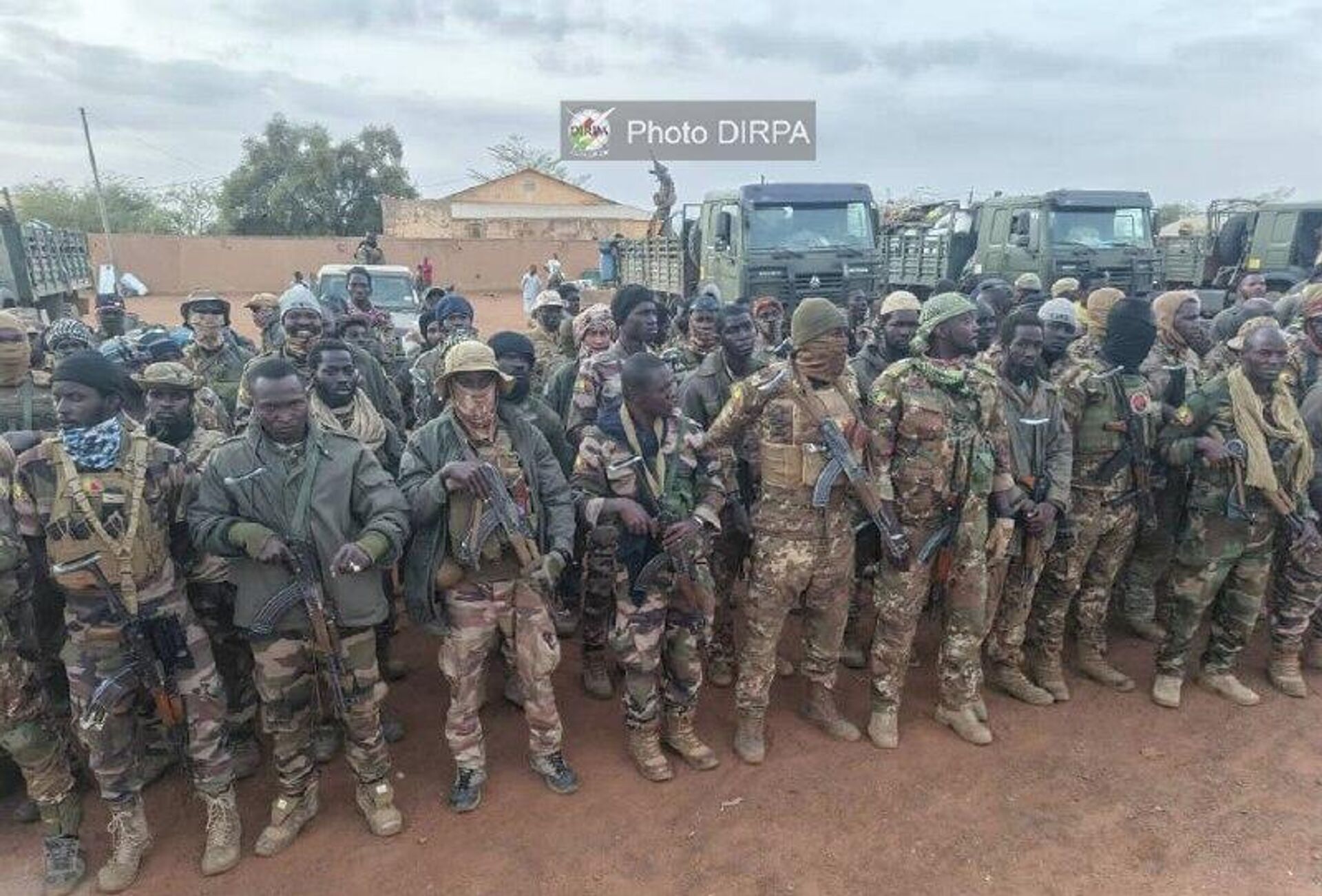 Plus de 100 citernes de carburant ont été escortées par des militaires maliens - Sputnik Afrique, 1920, 03.02.2026