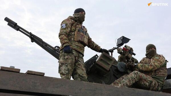 The door to a peaceful resolution to the Ukraine crisis is open, but until Kiev makes a corresponding decision, Russia continues its spec op: Kremlin - Sputnik Africa