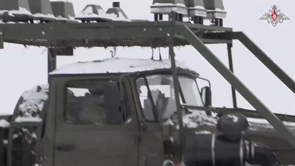 Un lance-roquettes multiple Grad russe frappe un QG de drones ukrainien dans la région de Zaporojié - Sputnik Afrique