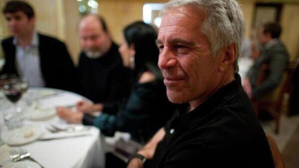 Jeffrey Epstein possédait des comptes à la Deutsche Bank et envisageait d'ouvrir une banque au Luxembourg - Sputnik Afrique