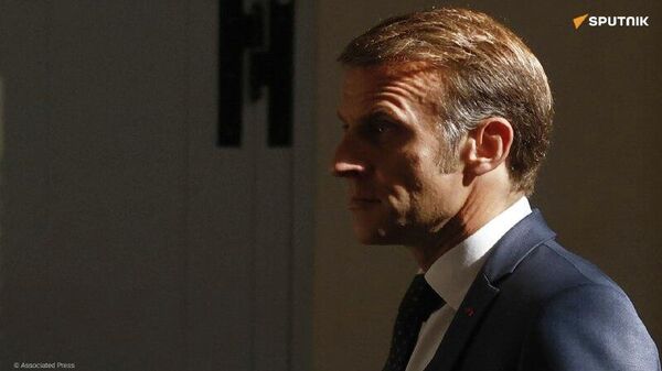Macron affirme avoir invité plusieurs collègues européens à reprendre le dialogue avec la Russie - média européen - Sputnik Afrique