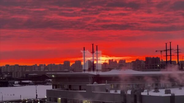 Une aube écarlate s'est invitée aujourd'hui à Moscou - Sputnik Afrique
