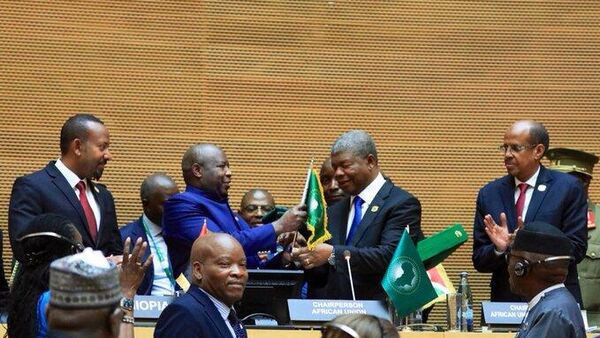 Le Président burundais Évariste Ndayishimiye prend les commandes de l’Union africaine - Sputnik Afrique