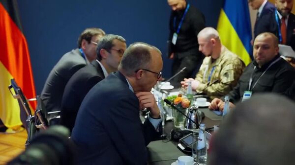 Échec à Munich: les Européens ne trouvent pas de solution pour financer l’Ukraine - média - Sputnik Afrique