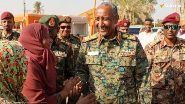 À Khartoum, le dirigeant soudanais Al-Burhan salue le retour des habitants - Sputnik Afrique