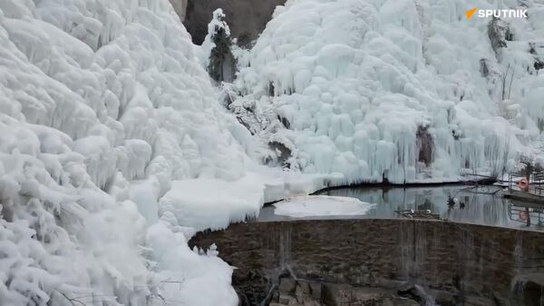 Ce parc naturel chinois transformé en palais de glace - Sputnik Afrique