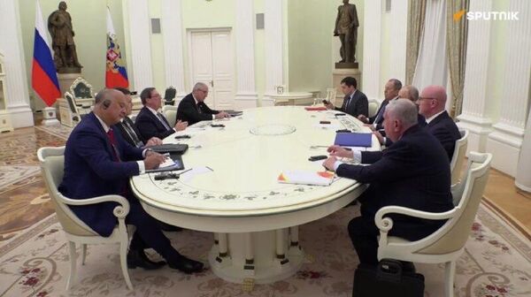 Vladimir Poutine s’entretient avec le chef de la diplomatie cubaine - Sputnik Afrique