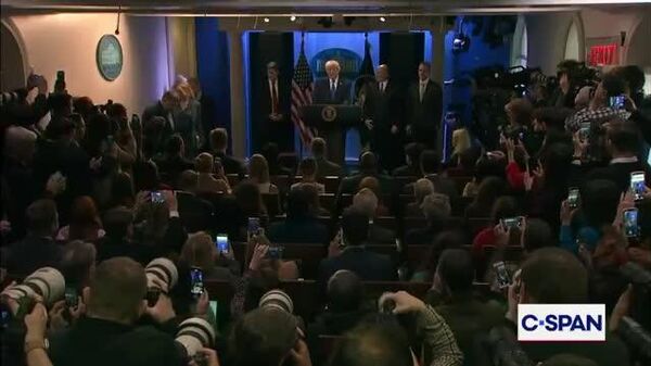 Trump Criticizes Supreme Court Tariffs Ruling, Declares He's 'Ashamed' of Justices for Lacking Courage to Act in the Country's Best Interest - Sputnik Africa