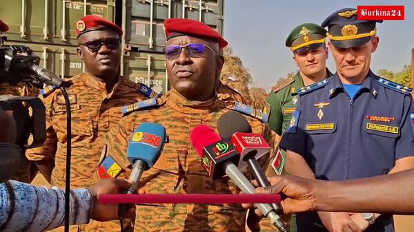 Moscou fait à Ouagadougou un don de matériel d’une valeur de 192 millions de francs CFA - Sputnik Afrique