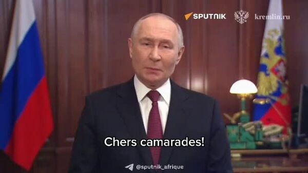 Vladimir Poutine a adressé ses vœux à l'occasion de la journée du Défenseur de la Patrie - Sputnik Afrique