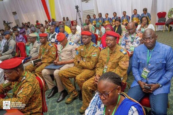 Confédération AES: les hauts fonctionnaires et les ministres en conclave à Ouagadougou - Sputnik Afrique