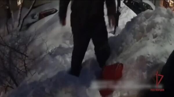 À Moscou une fillette de 10 ans sauvée d’un congère par la Garde nationale - Sputnik Afrique