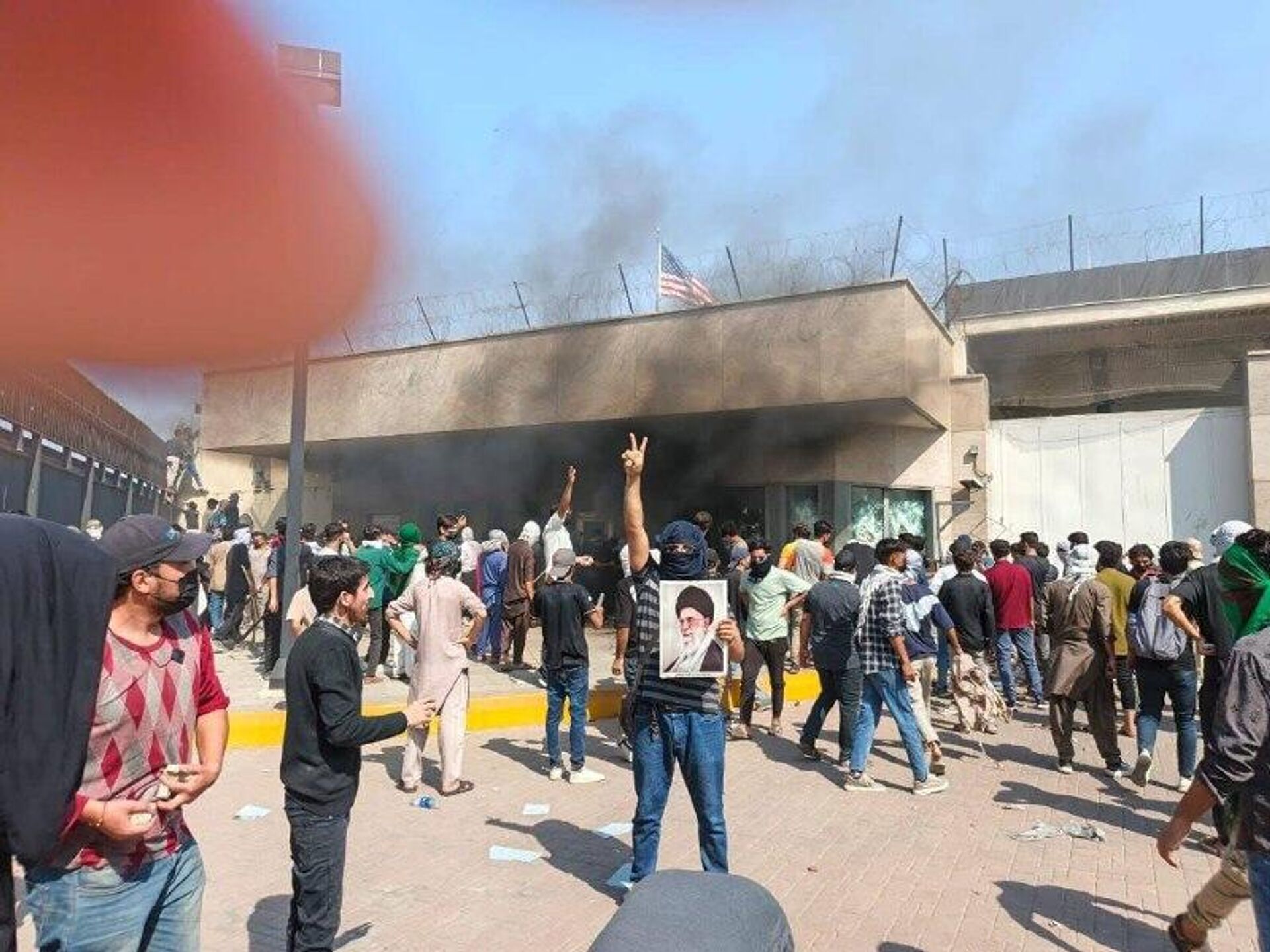 Massive Protests Erupt Against Khamenei's Assassination - Sputnik Africa, 1920, 01.03.2026