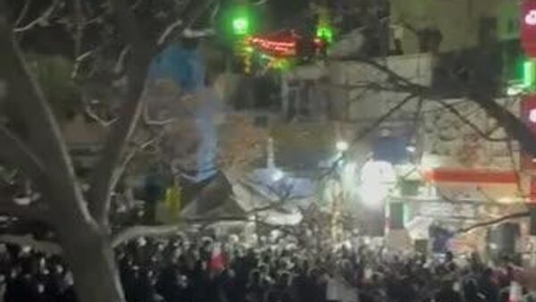 Mourning processions are taking place in Tehran for Ayatollah Ali Khamenei - Sputnik Africa