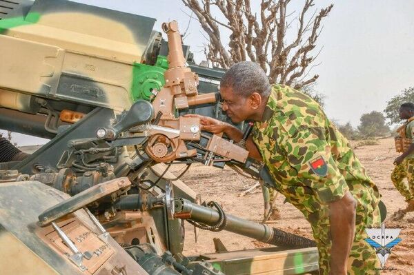 Précision et coordination: exercices d'artillerie au Burkina Précision et coordination: exercices d'artillerie au Burkina - Sputnik Afrique