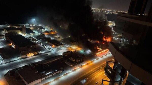 ▶ Un important incendie en cours sur la base navale US à Bahreïn - médias iraniens - Sputnik Afrique