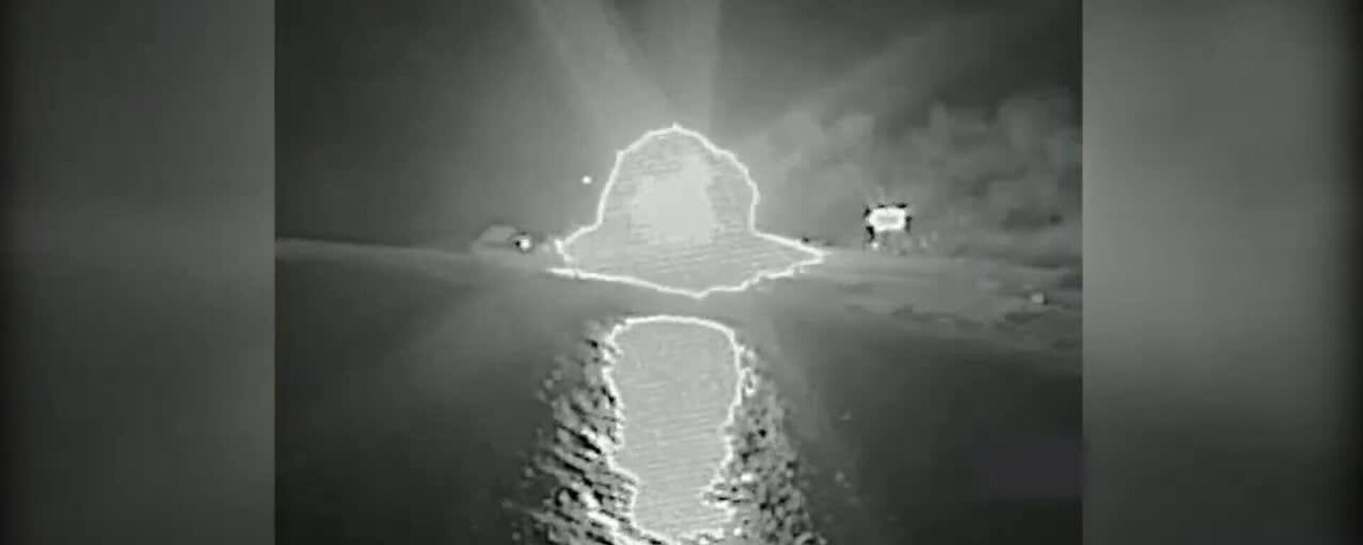 Le CENTCOM met en ligne des images de frappes contre la Marine iranienne - Sputnik Afrique, 1920, 02.03.2026