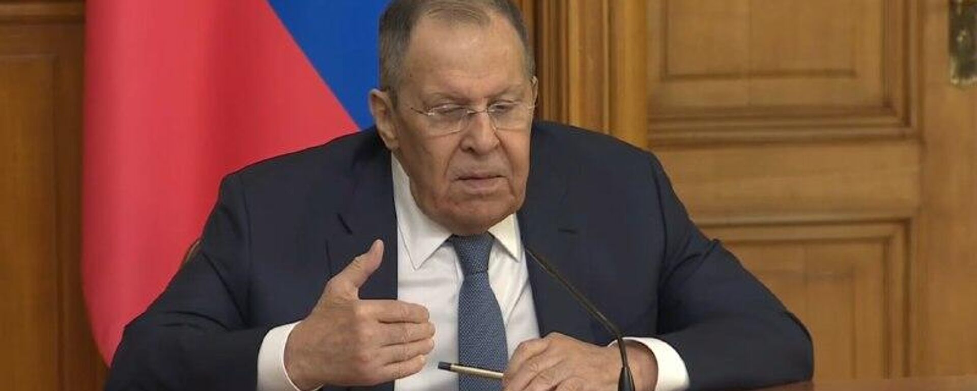 Lavrov: il est irréaliste d'exiger que l'Iran soit le seul pays au monde à renoncer à son droit d'enrichir l'uranium - Sputnik Afrique, 1920, 03.03.2026