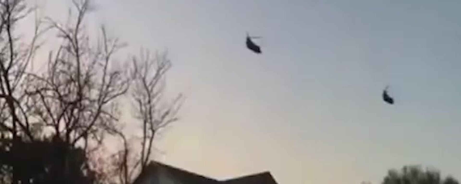 Des hélicoptères survolent San Antonio, aux États-Unis, où se trouve la plus grande base militaire conjointe du Pentagone - Sputnik Afrique, 1920, 03.03.2026