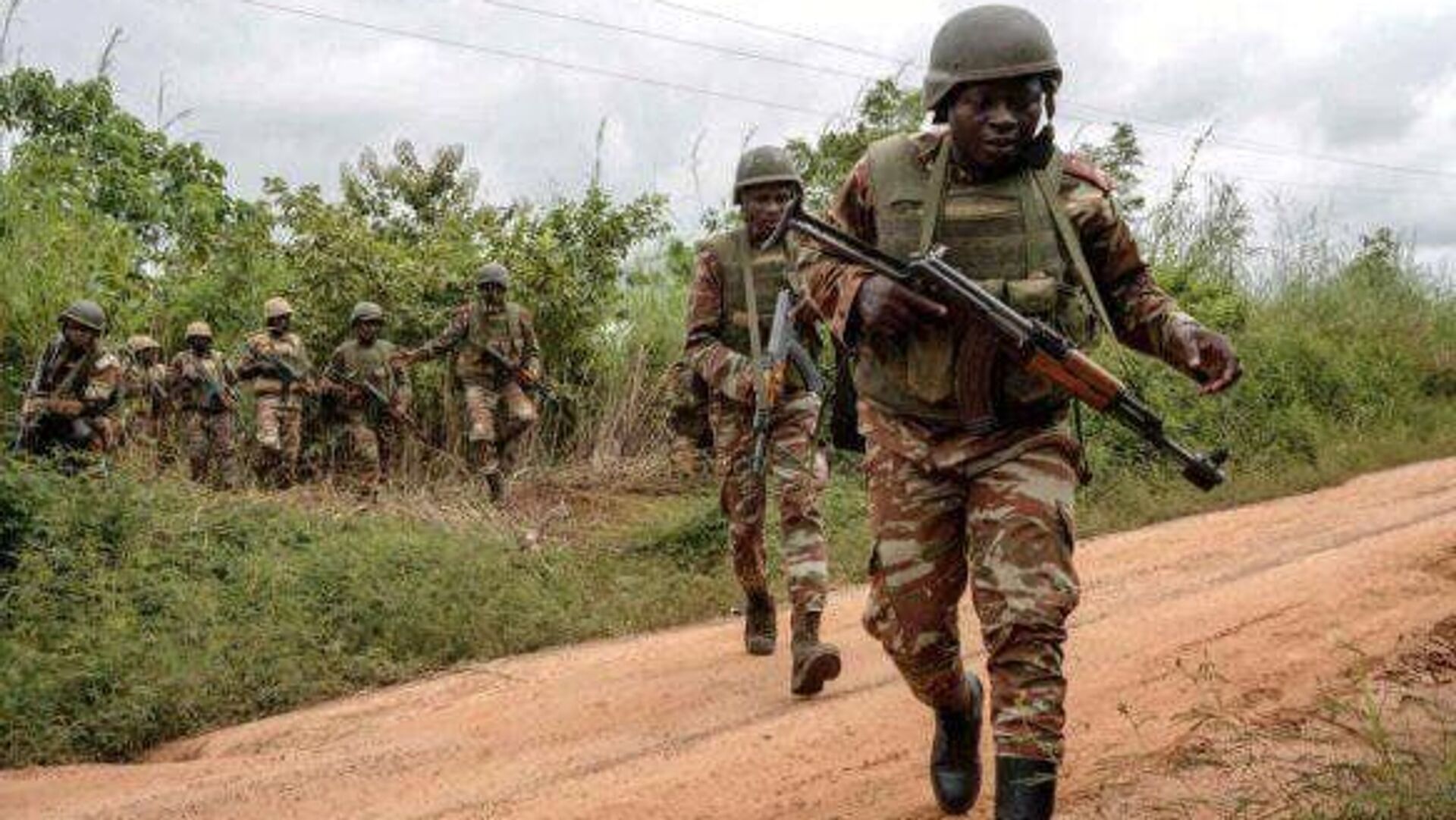 Des terroristes ont attaqué une base militaire dans le nord du Bénin Des terroristes ont attaqué une base militaire dans le nord du Bénin - Sputnik Afrique, 1920, 06.03.2026