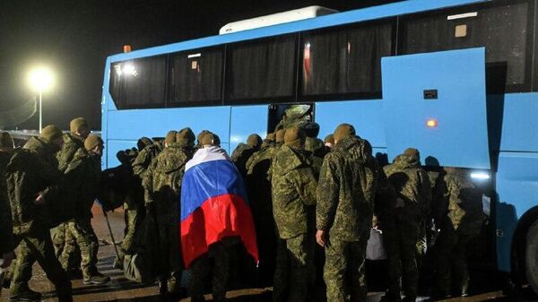 La Russie a libéré 300 militaires de la captivité ukrainienne - ministère russe de la Défense - Sputnik Afrique