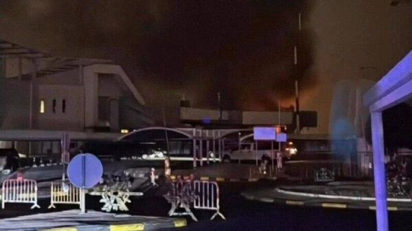 Un drone frappe un réservoir de carburant à l'aéroport international du Koweït - Sputnik Afrique