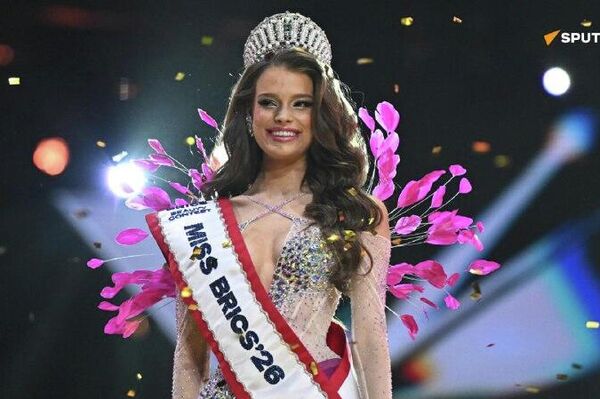 South African Representative Wins Mrs - Sputnik Africa