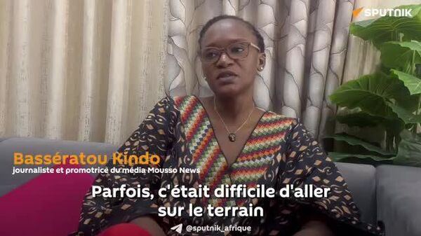 Même si elles ne veulent pas la prendre, il faut donner la parole aux femmes: l'appel de la journaliste burkinabè - Sputnik Afrique