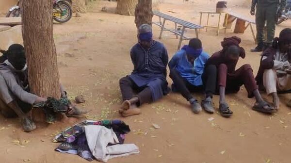 Attaque contre une base aérienne au Niger: des assaillants neutralisés, cinq suspects arrêtés - Sputnik Afrique