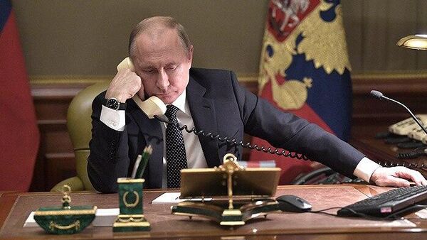 Vladimir Poutine et Donald Trump se sont entretenus au téléphone - Kremlin - Sputnik Afrique