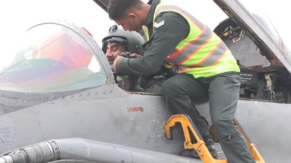 Le chef d'état-major de l'armée de l'air indienne a piloté un chasseur MiG-29 - Sputnik Afrique